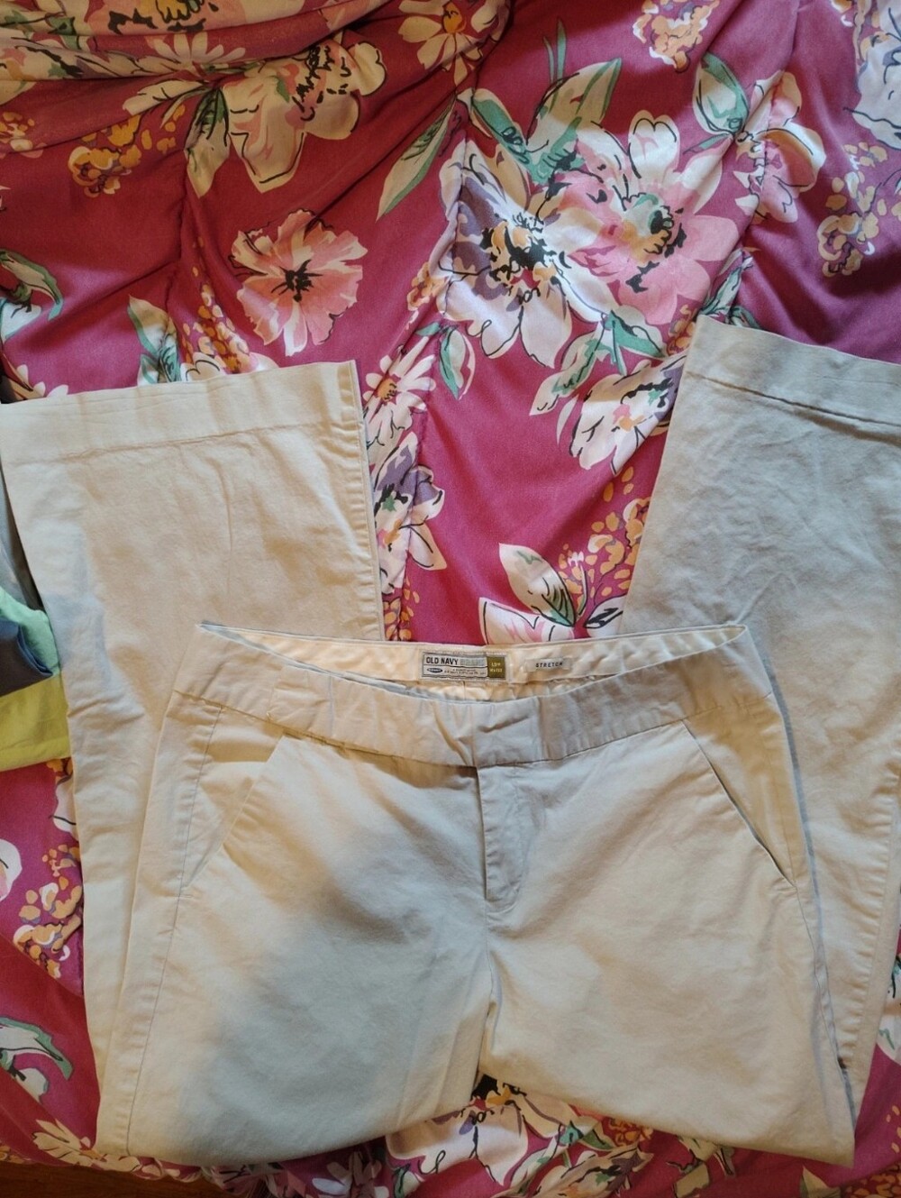 Old Navy Women's Light Cream Straight Leg Trousers